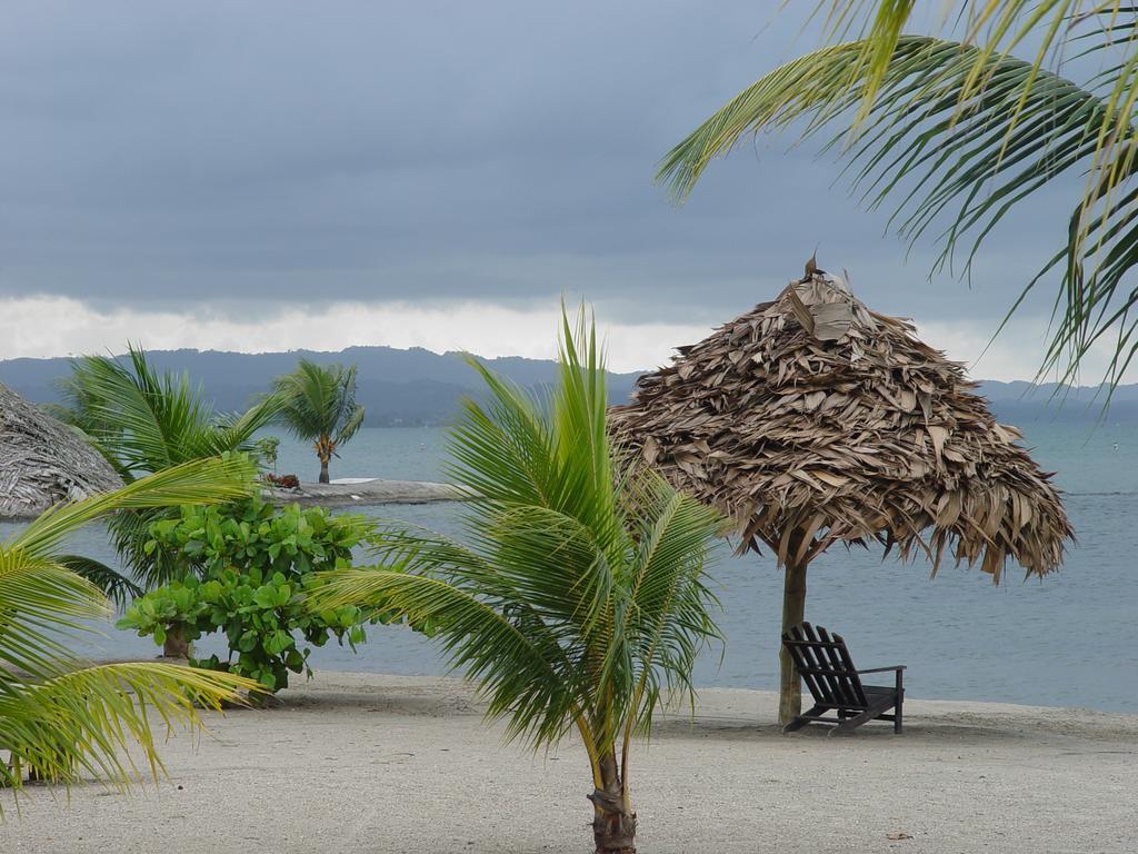 Amatique Bay Hotel Puerto Barrios Eksteriør billede