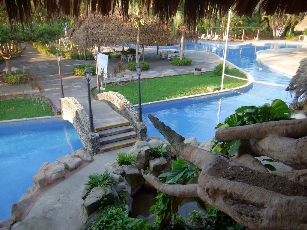 Amatique Bay Hotel Puerto Barrios Eksteriør billede
