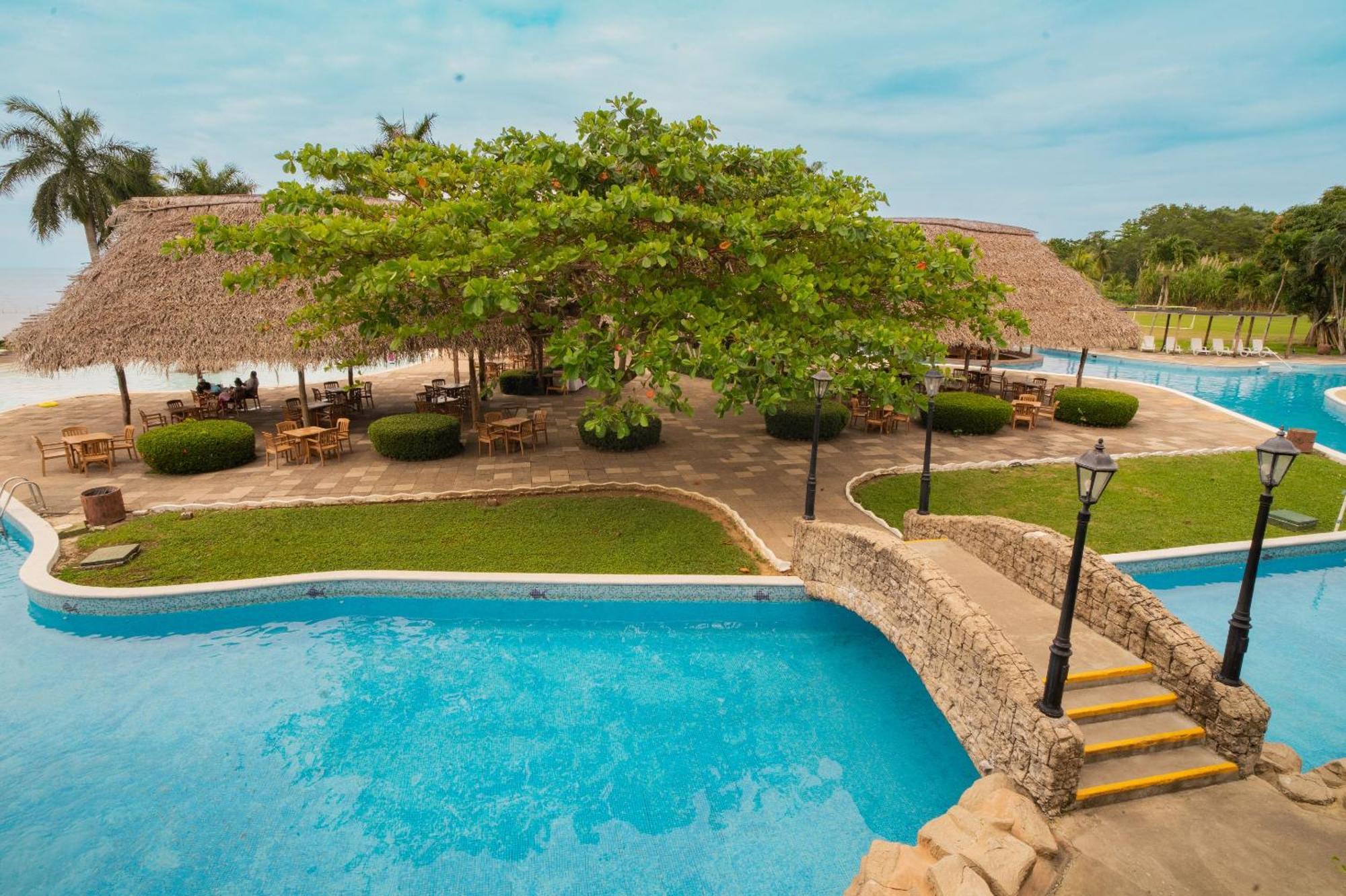 Amatique Bay Hotel Puerto Barrios Eksteriør billede