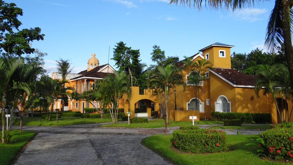 Amatique Bay Hotel Puerto Barrios Eksteriør billede