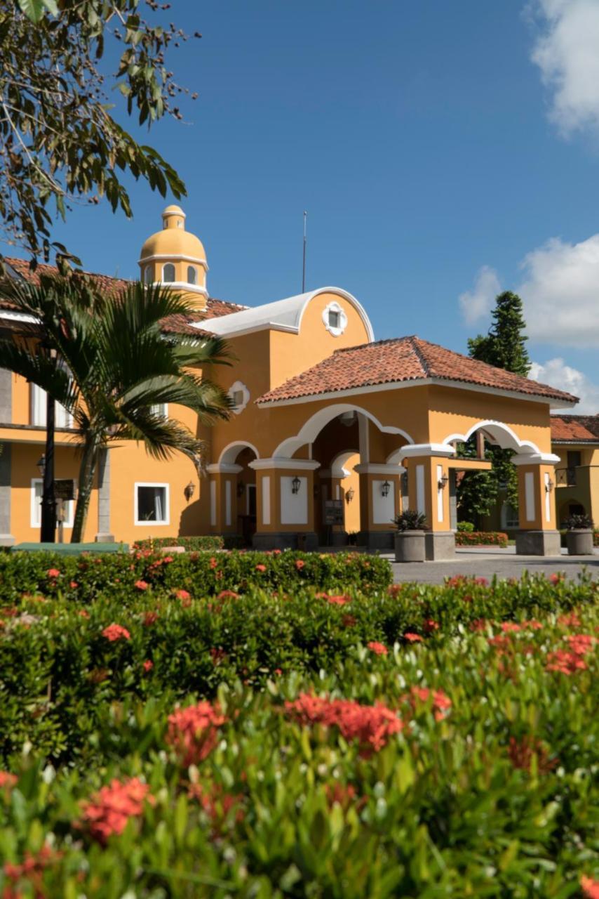 Amatique Bay Hotel Puerto Barrios Eksteriør billede